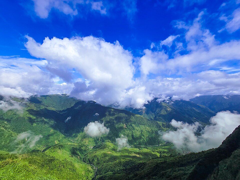 Laitlum Canyons, offbeat Meghalaya — landscape view