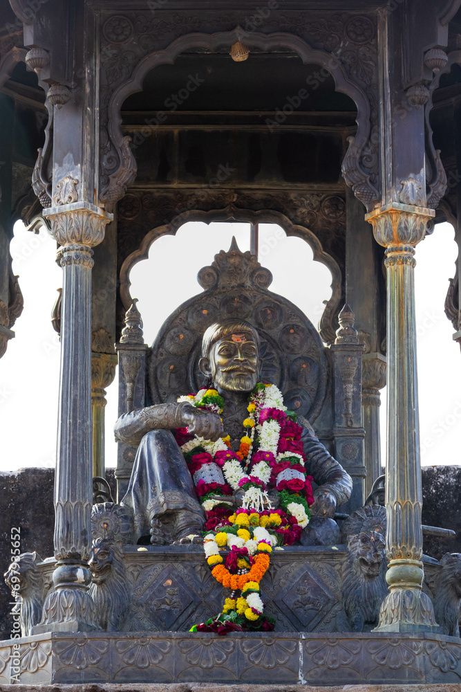 Raigad Fort, offbeat Maharashtra — landscape view