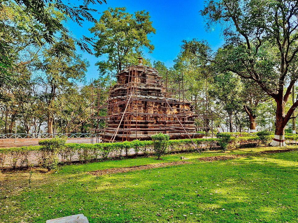 Bastar — photo 2