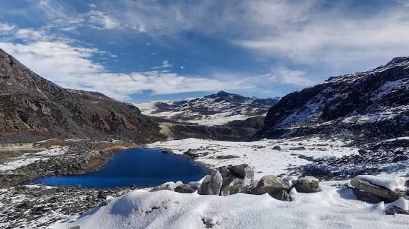 🏔️ Arunachal Pradesh Tour – 7 Days / 6 Nights — 1N Guwahati · 1N Bomdila · 3N Tawang · 1N Dirang
